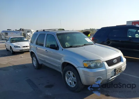 2006 Ford Escape Limited z USA, uszkodzony, nr VIN 1FMCU94136KA24164